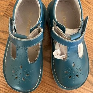 L’Amour Brand New Without Box Alix Wedge Size 9